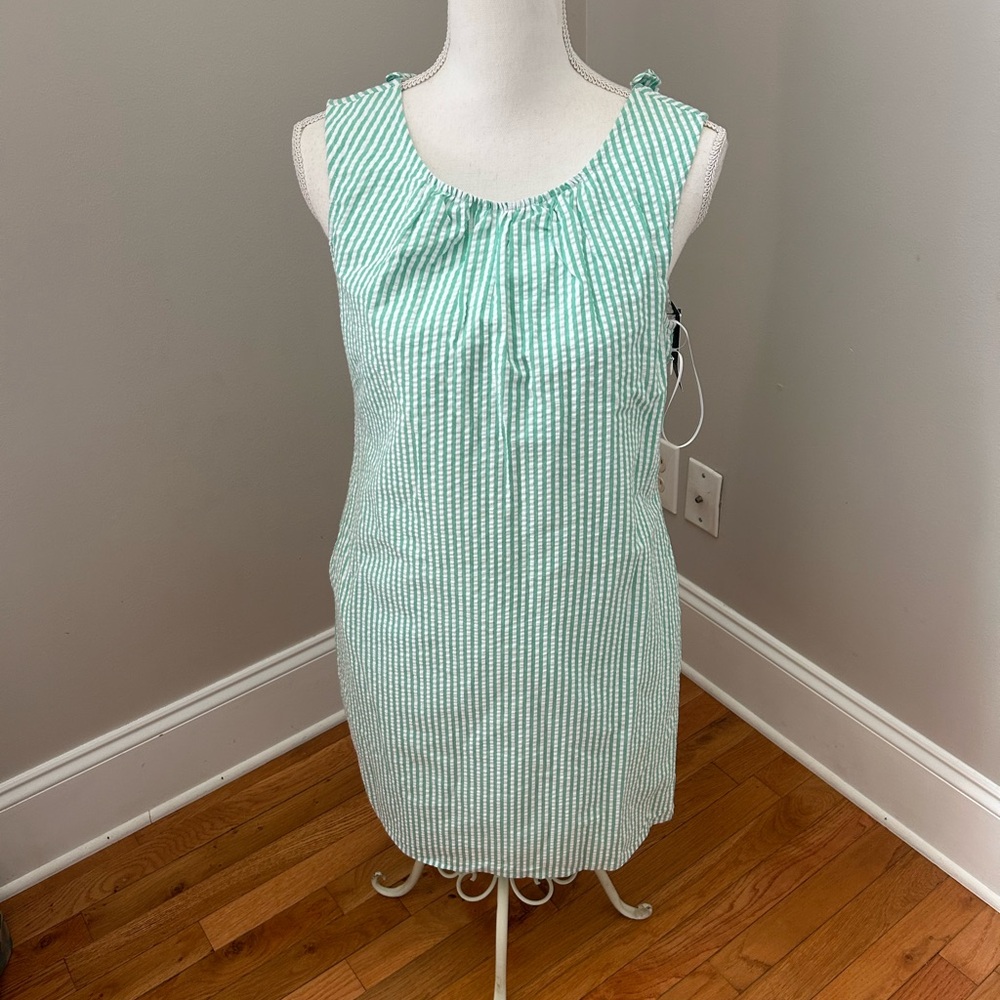 Crown and Ivy women’s size 4 green striped seersucker preppy dress back V NWT
